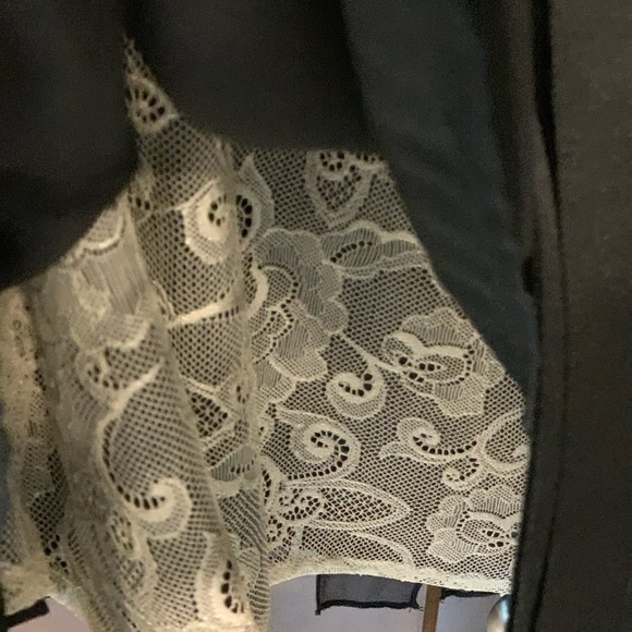 Fun festive party dress - Picture 3 of 5